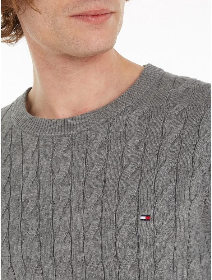 Tommy Hilfiger Gebreide trui CLASSIC CABLE CREW NECK met structuurbreisel en vlaglabel