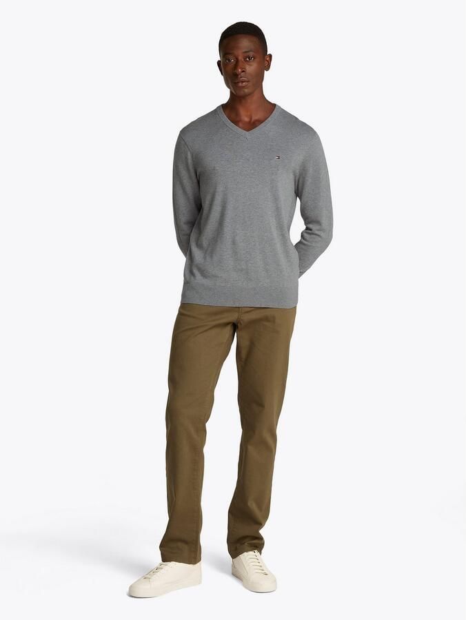 Tommy Hilfiger Gebreide trui ESSENTIAL COTTON V NECK met V-hals en borduursel - Foto 10