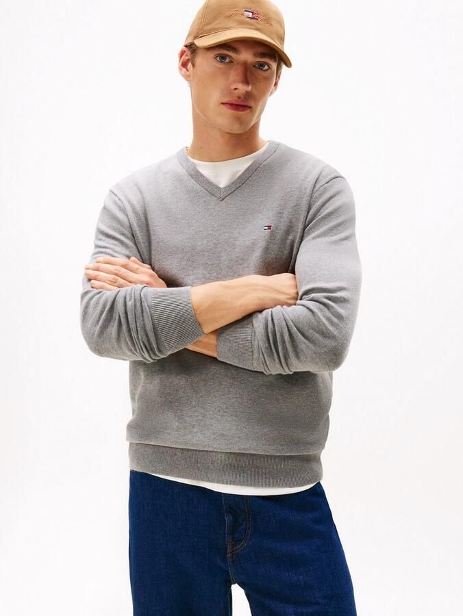 Tommy Hilfiger Gebreide trui ESSENTIAL COTTON V NECK met V-hals en borduursel - Foto 13