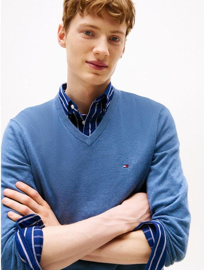 Tommy Hilfiger Gebreide trui ESSENTIAL COTTON V NECK met V-hals en borduursel - Foto 2