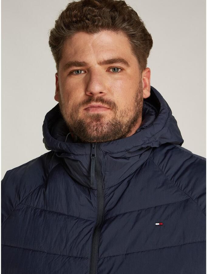 Tommy Hilfiger Gewatteerde jas BT-MIX QUILT HOODED JACKET-B in grote maten logoborduring - Foto 2