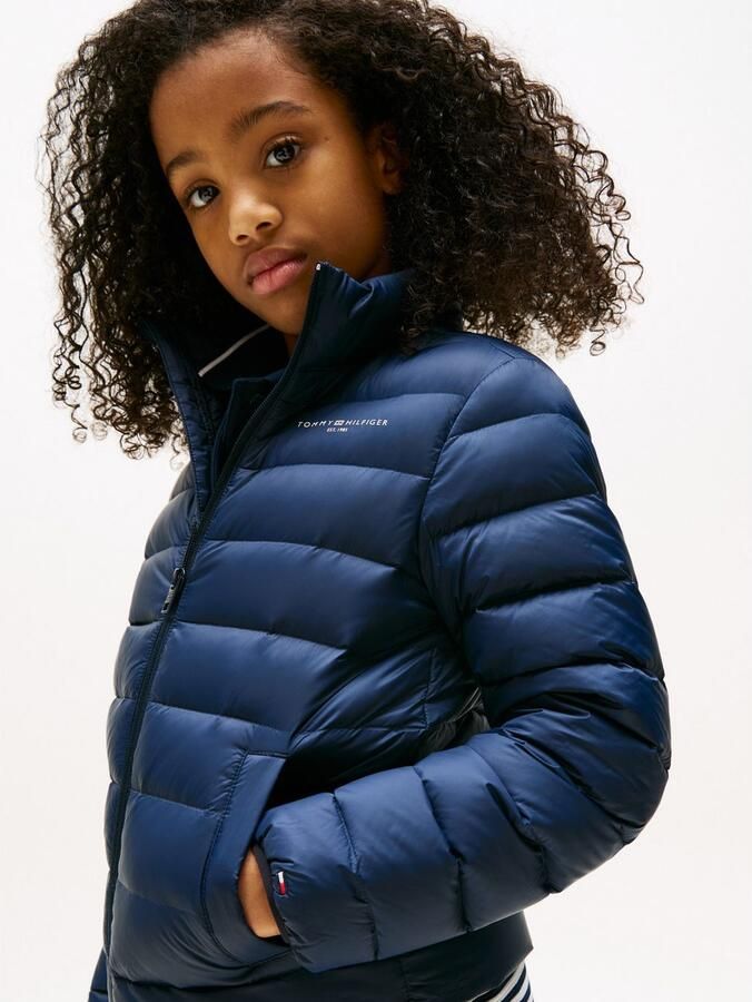 Tommy Hilfiger Gewatteerde jas ESSENTIAL LIGHT DOWN JACKET voor kinderen tot 16 jaar logo print op de borst - Foto 7