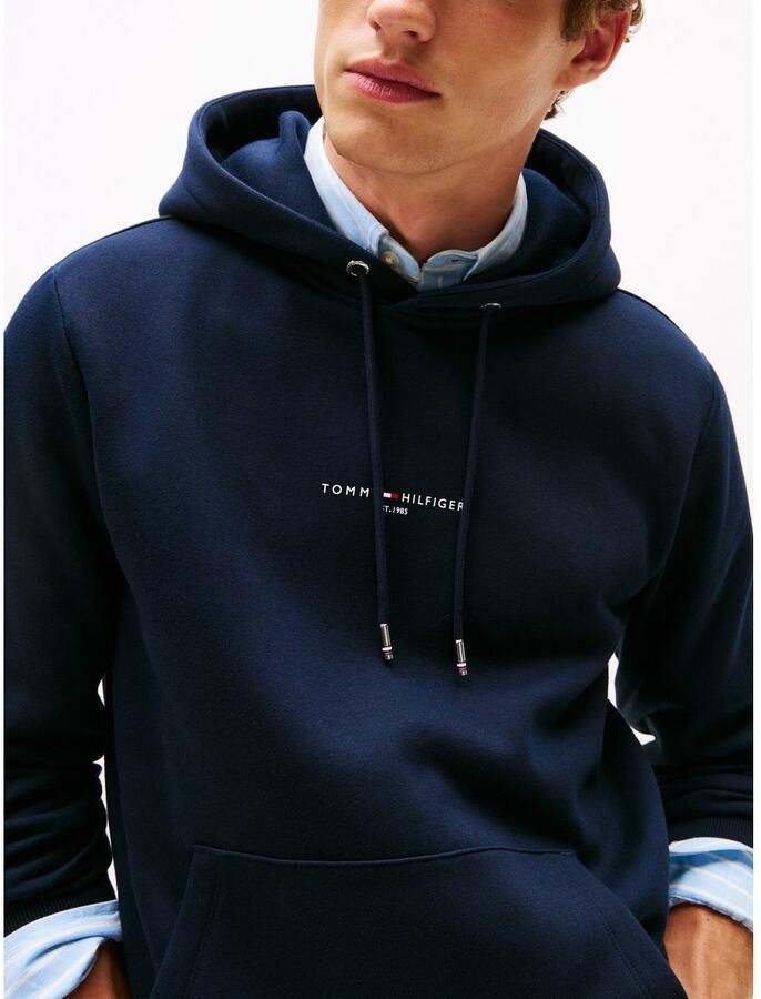 Tommy Hilfiger Hoodie TOMMY LOGO TIPPED HOODY Tommy-Tape binnen aan de halsopening Vlag-Stiksel op de Mouw