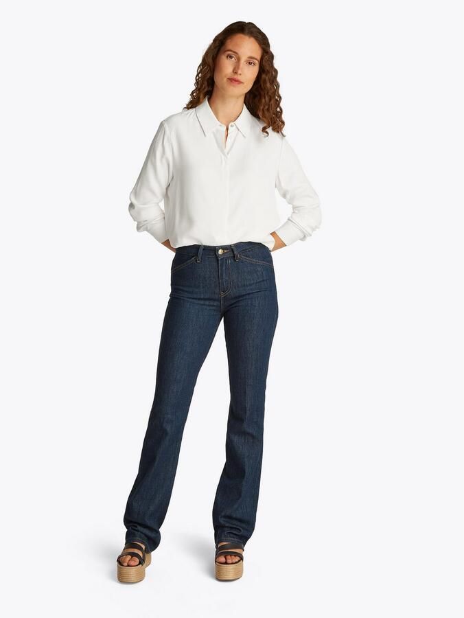 Tommy Hilfiger Overhemdblouse SOFT VISCOSE REGULAR LS SHIRT in uni kleur met metalen label - Foto 4