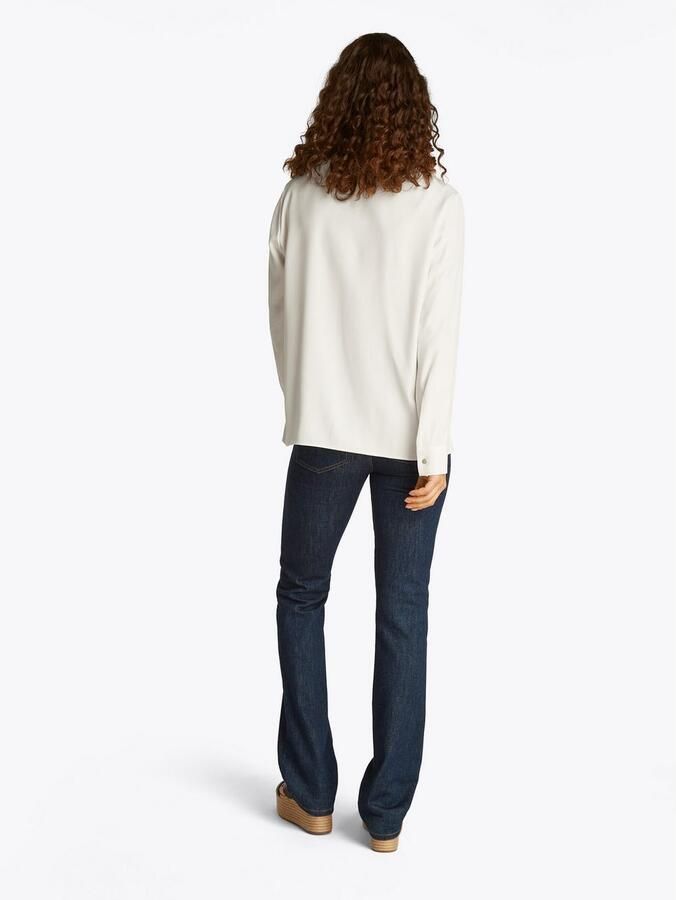 Tommy Hilfiger Overhemdblouse SOFT VISCOSE REGULAR LS SHIRT in uni kleur met metalen label - Foto 5