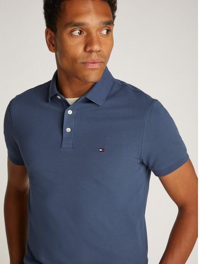 Tommy Hilfiger Poloshirt 1985 SLIM POLO met piquéstructuur en borduursel gemêleerd casual slim fit katoenmix polokraag - Foto 7
