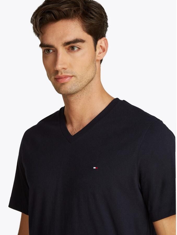 Tommy Hilfiger Shirt met V-hals ESSENTIAL V-NECK TEE met V-hals en merklabel - Foto 4