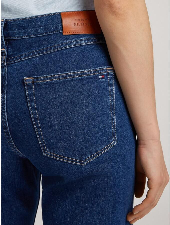 Tommy Hilfiger Straight jeans CLASSIC STRAIGHT RW met logo-badge in enkel-lengte