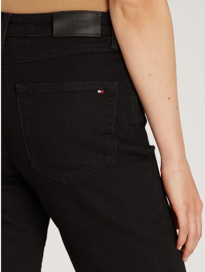 Tommy Hilfiger Straight jeans CLASSIC STRAIGHT RW met logo-badge in enkel-lengte