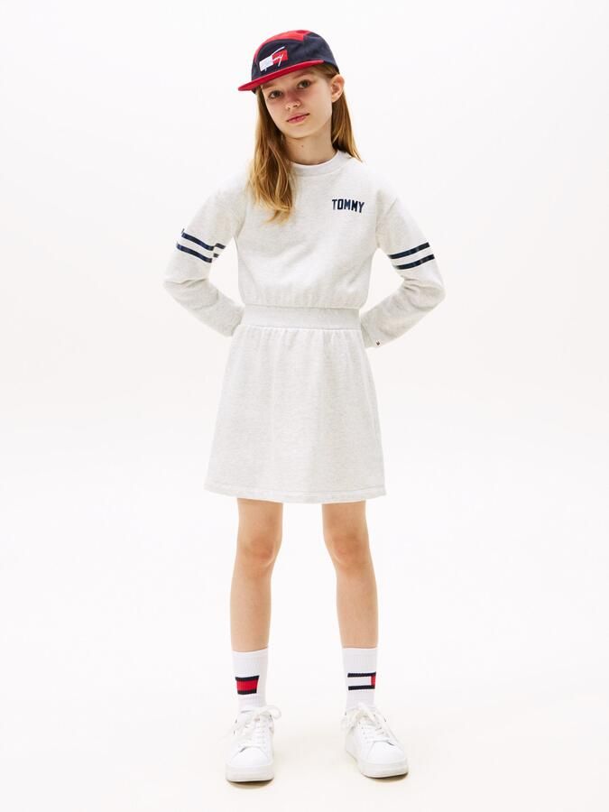 Tommy Hilfiger Sweatjurk SATIN APPLIQUE HWK DRESS LS voor kinderen tot 16 jaar met satijnen applicatie - Foto 6