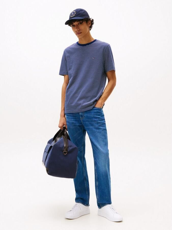 Tommy Hilfiger T-shirt ESSENTIAL REG FIT SOLID TEE met borduursel en ronde hals - Foto 4