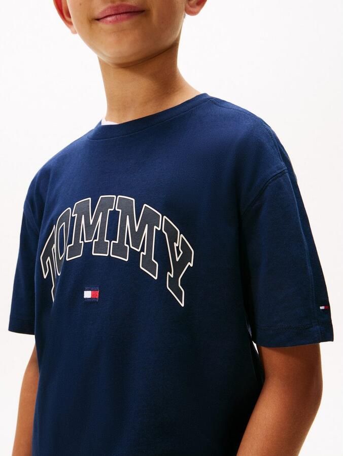 Tommy Hilfiger T-shirt VARSITY RAISED PRINT TEE SS - Foto 4