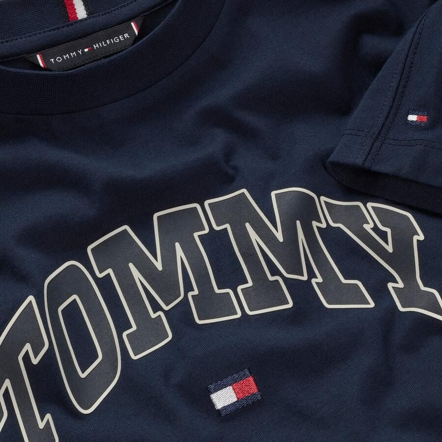 Tommy Hilfiger T-shirt VARSITY RAISED PRINT TEE SS - Foto 2