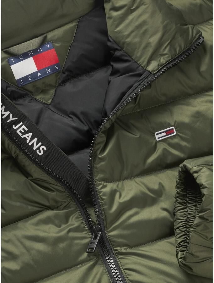 Tommy Jeans Plus Gewatteerde jas TJM LT DOWN JACKET EXT in grote maten logoborduring ritszakken