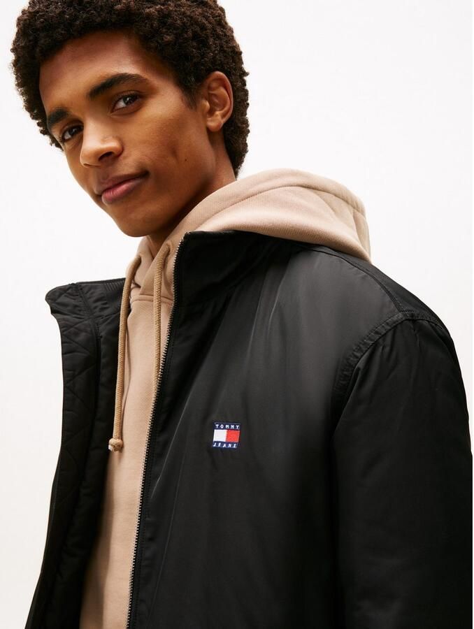 TOMMY JEANS Blouson TJM ESSENTIAL PADDED JACKET EXT Vrijetijdsjas overgangsjas glanzend stretch manchetten opstaande kraag - Foto 6