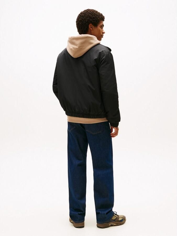 TOMMY JEANS Blouson TJM ESSENTIAL PADDED JACKET EXT Vrijetijdsjas overgangsjas glanzend stretch manchetten opstaande kraag - Foto 11