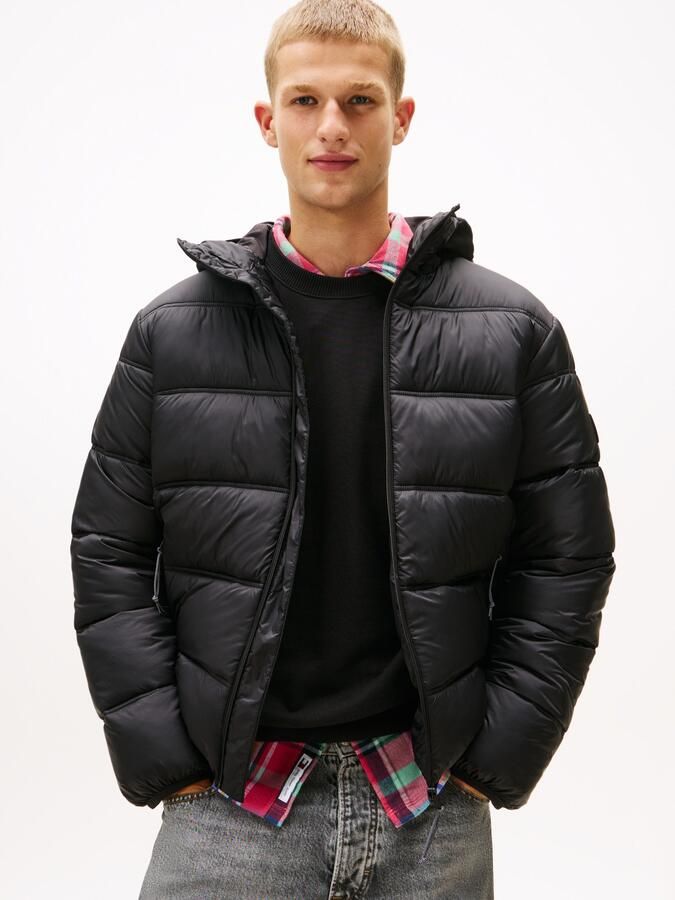 TOMMY JEANS Gewatteerde jas HOODED LOGO PUFFER Overgangsjas regular fit met ronde halslijn - Foto 5