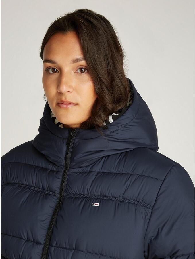 TOMMY JEANS Gewatteerde jas met een logo-opschrift - Foto 2