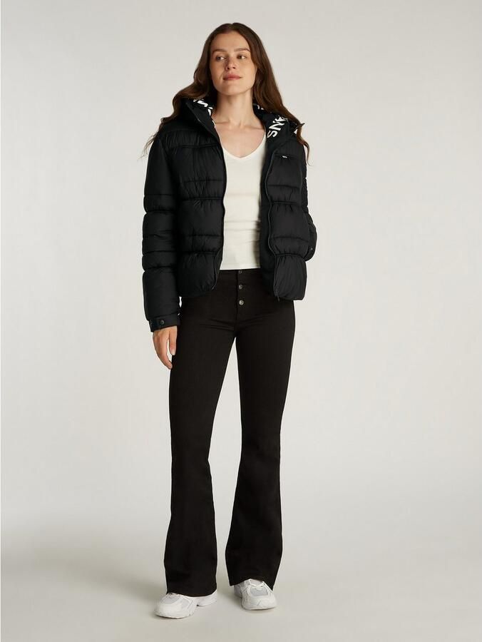 TOMMY JEANS Gewatteerde jas met een logo-opschrift - Foto 4