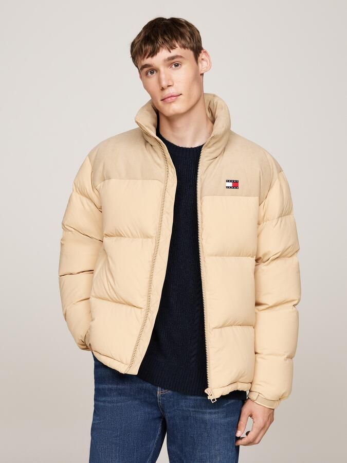 TOMMY JEANS Gewatteerde jas TJM CORD MIX ALASKA PUFFER met cord-inzetten op borst en schouders - Foto 4