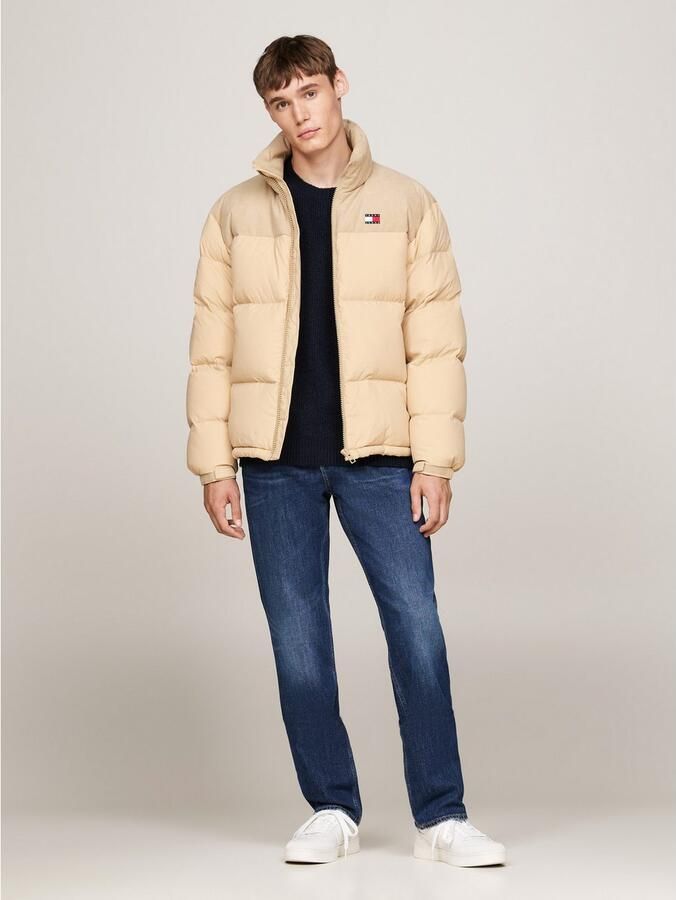 TOMMY JEANS Gewatteerde jas TJM CORD MIX ALASKA PUFFER met cord-inzetten op borst en schouders - Foto 3
