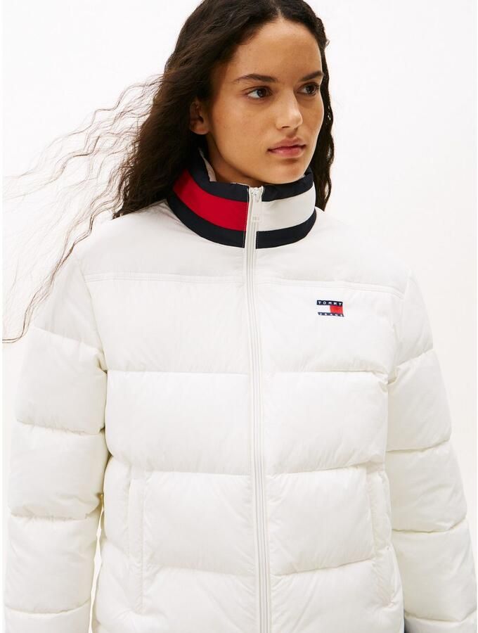 TOMMY JEANS Gewatteerde jas TJW ESS PUFFER FLAG JACKET EXT