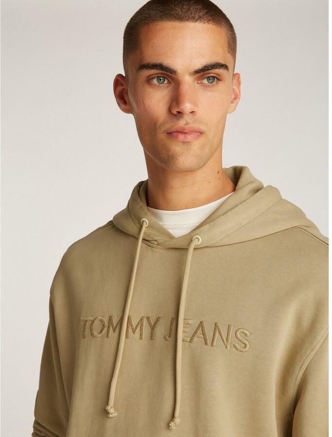 TOMMY JEANS Hoodie TJM RLX TJ LABEL HOODIE met groot logoborduursel - Foto 2