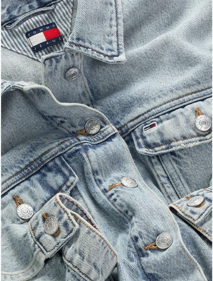 TOMMY JEANS jack OVSZ CROP TRUCKER JACKET BI6012 met korte snit in blauwe was met borstzakken - Foto 6