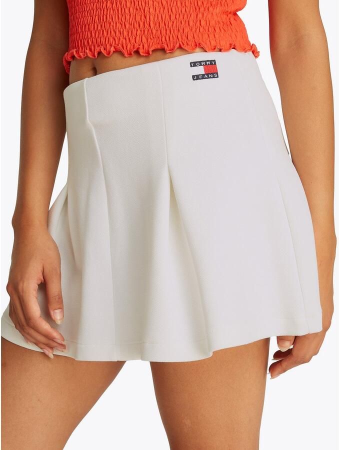 TOMMY JEANS Minirok TJW PIQUE BADGE F&F SKIRT EXT met logo-badge pique-kwaliteit fit & flare - Foto 4