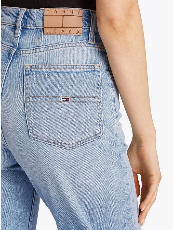 TOMMY JEANS Mom jeans MOM JEAN UH TPR met logo-borduurwerk in enkelvrije lengte