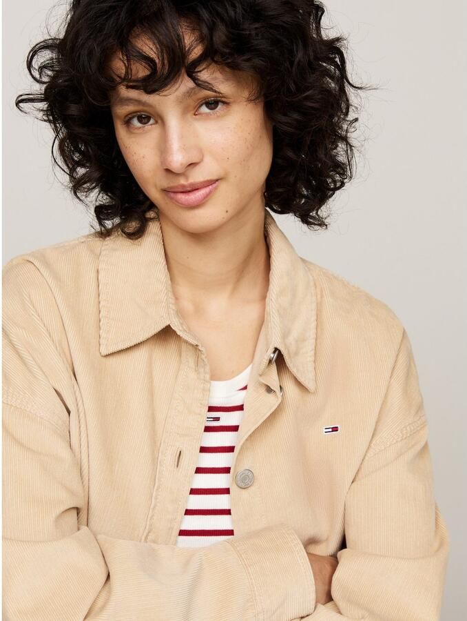 TOMMY JEANS Outdoorblouse TJW FINE CORD OVERSHIRT van fijn corduroy logo-vlag