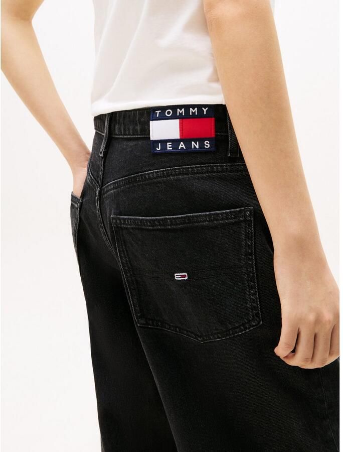 TOMMY JEANS Relax fit jeans MIA MR RLXD STR in blauwe was met hamerslus