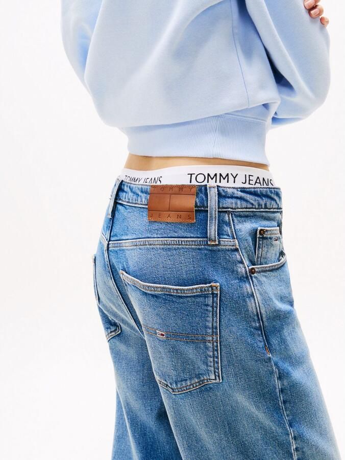 TOMMY JEANS Relax fit jeans MIA MR RLXD STR in blauwe was met hamerslus - Foto 3