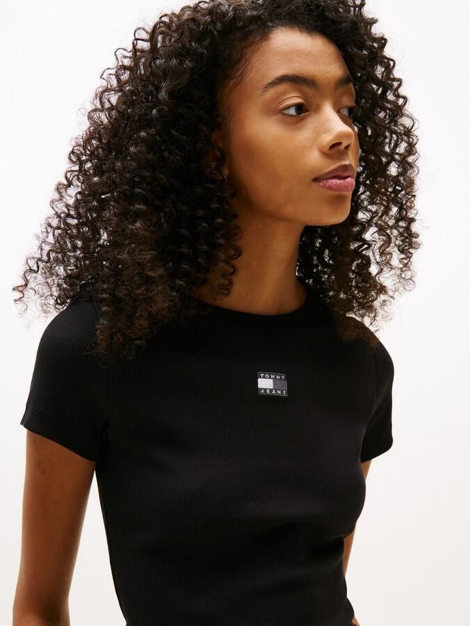 TOMMY JEANS Dames Tops & T-shirts Twj Slim Badge Rib Tee Zwart - Foto 4