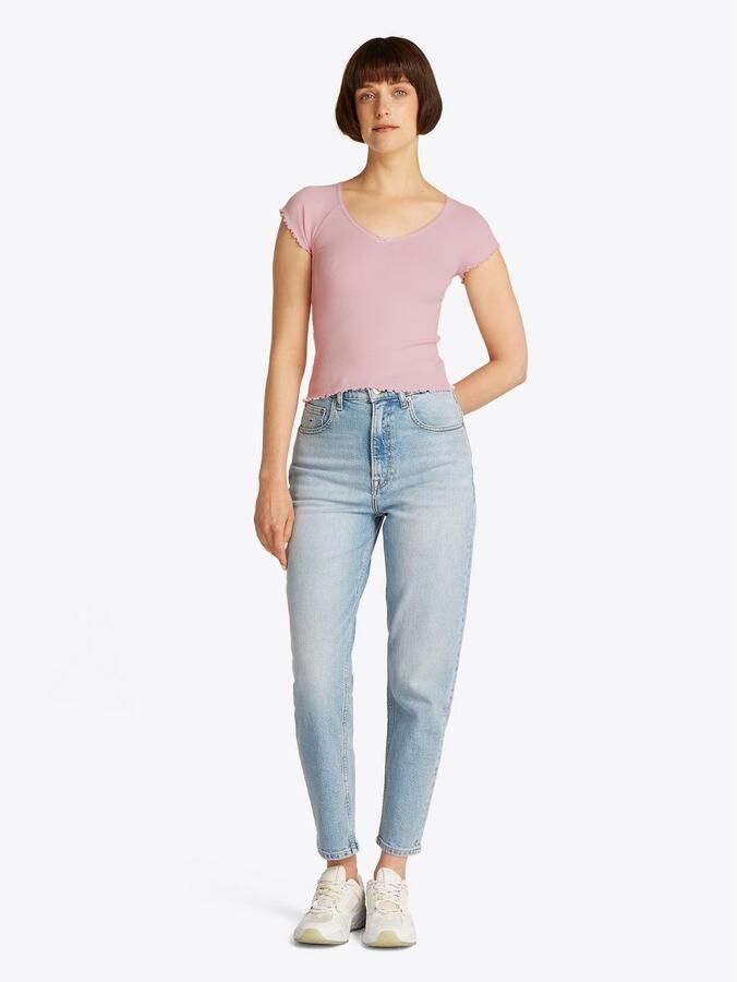 TOMMY JEANS Shirt met korte mouwen TJW SLIM VNECK GMD RIB SS met rolranden in vrouwelijke stijl - Foto 4