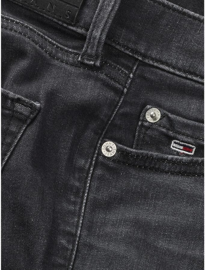 TOMMY JEANS Skinny fit jeans Nora Mid Rise Skinny Fit met wasbeurt met logo-badge