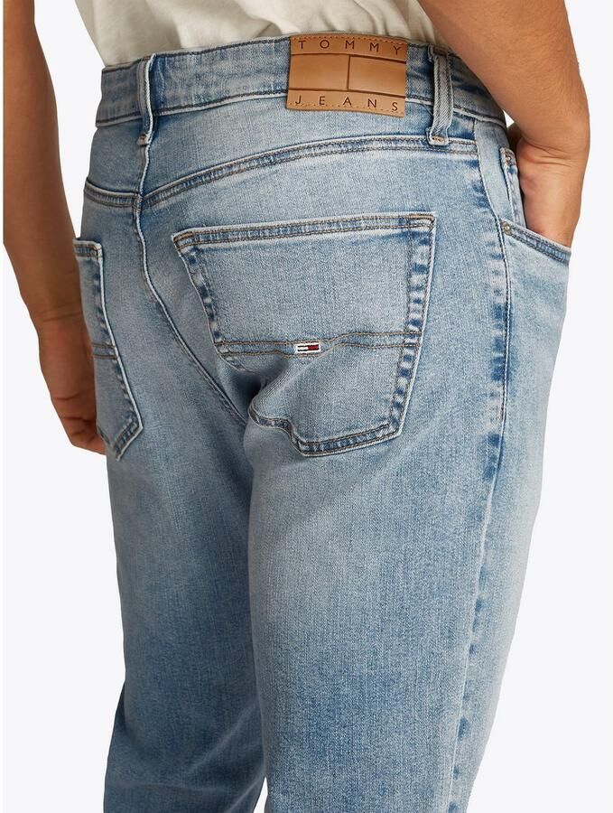 TOMMY JEANS Slim fit jeans AUSTIN SLIM TAPERED naar de enkel toe smaller wordende jeans met gemiddelde taillehoogte - Foto 3