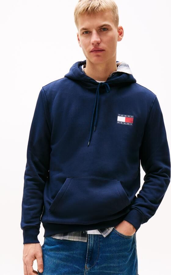 TOMMY JEANS Sweatshirt TJM REG ESSENTIAL FLAG HOOD EXT met bedrukte merklogo op borsthoogte - Foto 5
