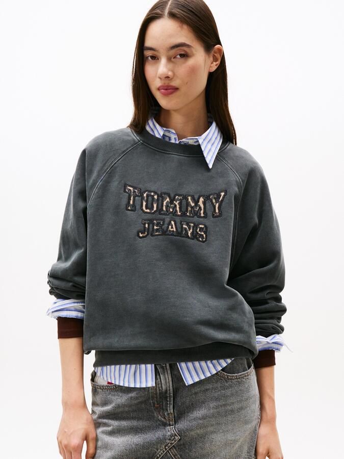 TOMMY JEANS Sweatshirt TJW BXY LEOPARD VARSITY CREW - Foto 5