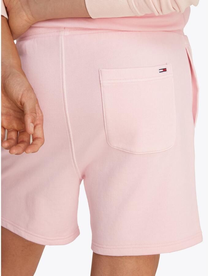 TOMMY JEANS Sweatshort TJM REG VARSITY GRAPHICS SHORT - Foto 4