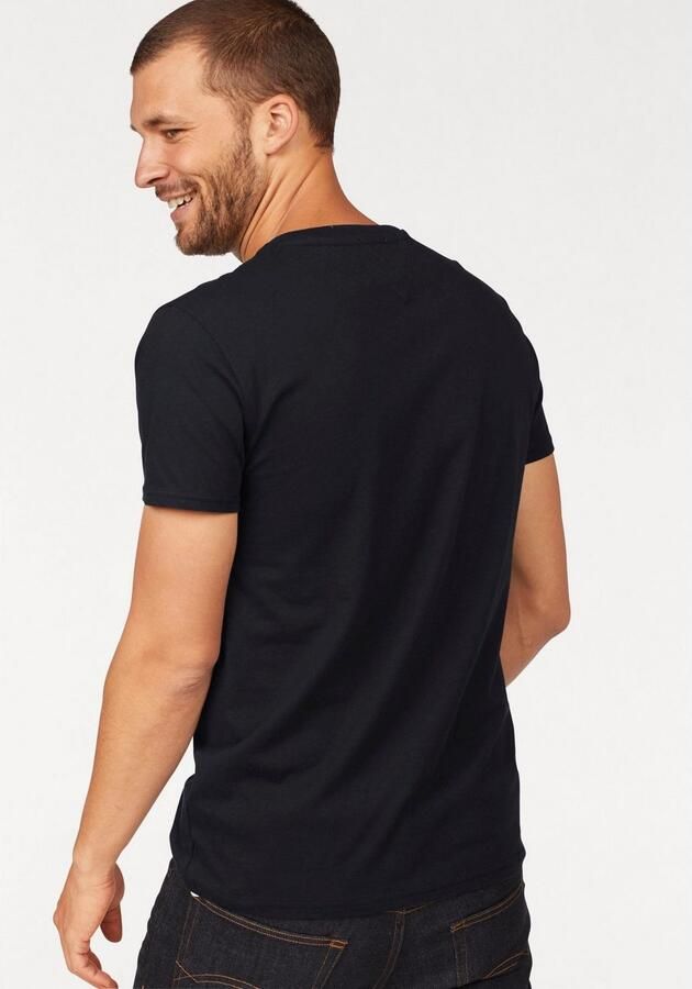 TOMMY JEANS T-shirt TJM ESSENTIAL SOLID TEE met ronde hals en subtiele logo-vlag - Foto 12