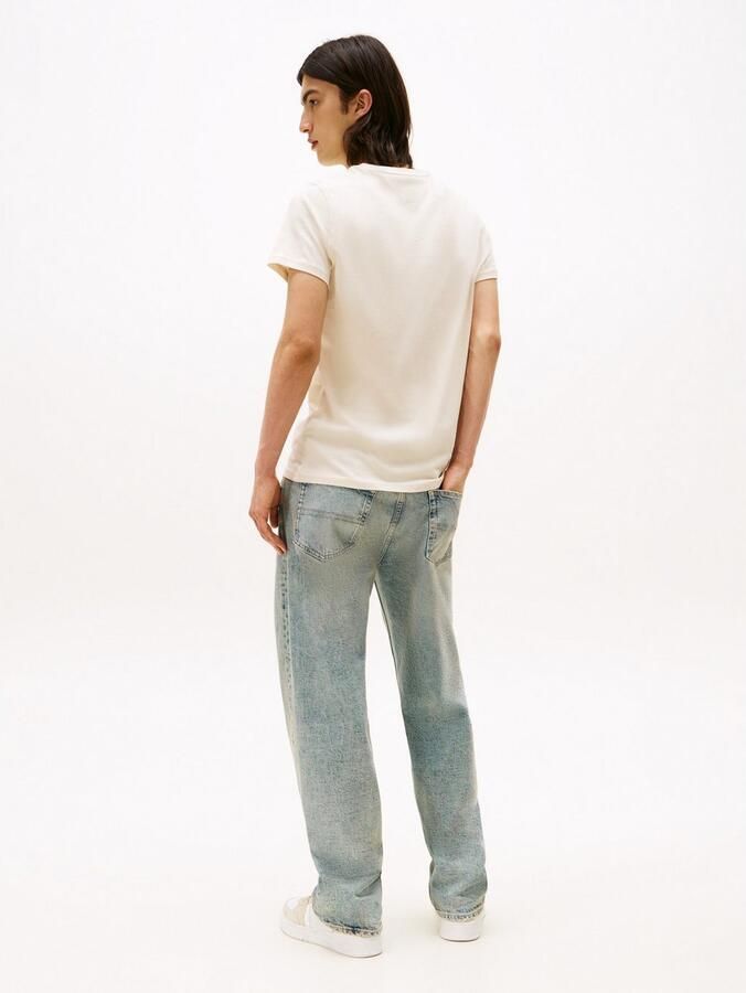 TOMMY JEANS T-shirt TJM ESSENTIAL SOLID TEE met ronde hals en subtiele logo-vlag - Foto 3