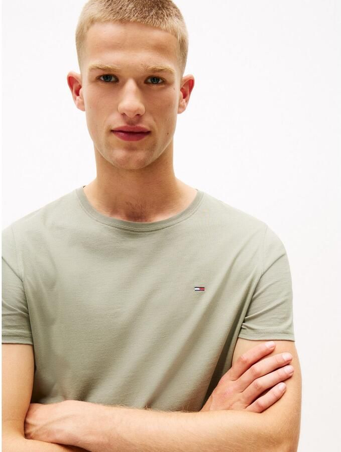 TOMMY JEANS T-shirt TJM ESSENTIAL SOLID TEE met ronde hals en subtiele logo-vlag - Foto 2