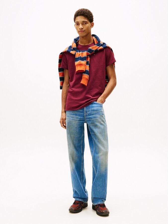 TOMMY JEANS T-shirt TJM ESSENTIAL SOLID TEE met ronde hals en subtiele logo-vlag - Foto 3