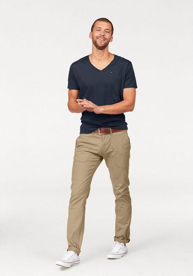 TOMMY JEANS T-shirt TJM ORIGINAL JERSEY V NECK TEE met v-hals en subtiele logo-vlag - Foto 8