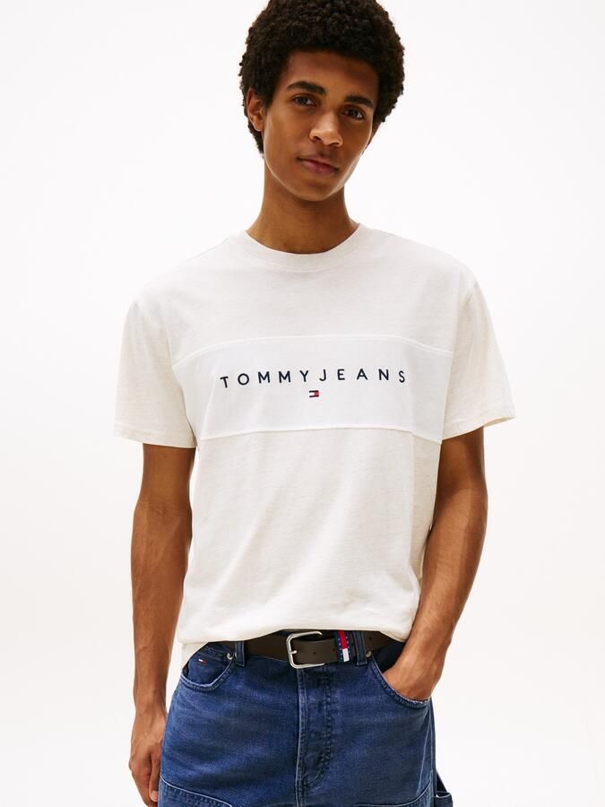 TOMMY JEANS T-shirt TJM REG CBLK LINEAR LOGO TEE - Foto 4