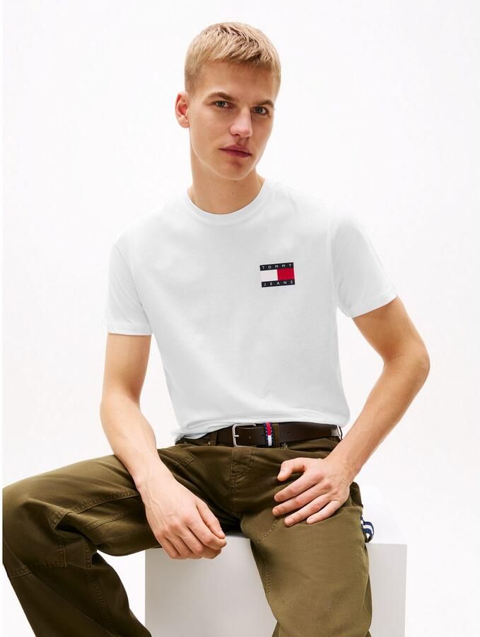 TOMMY JEANS T-shirt TJM SLIM ESSENTIAL FLAG TEE EXT - Foto 4