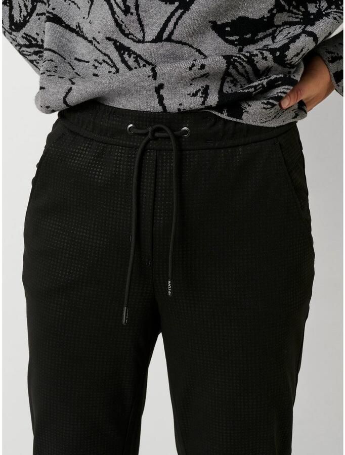TONI Comfortbroek Sue Modern Chic Zomerbroek met fijn motief