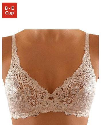 Triumph Beugel-bh Amourette 300 WX van edele florale volle kant