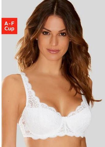 Triumph Bh met steuncups Amourette 300 WHP Cup A-E verfijnd gebloemd kant